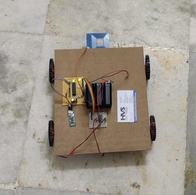 HVS-4202.Bluetooth Controlled Bomb Detection Robot