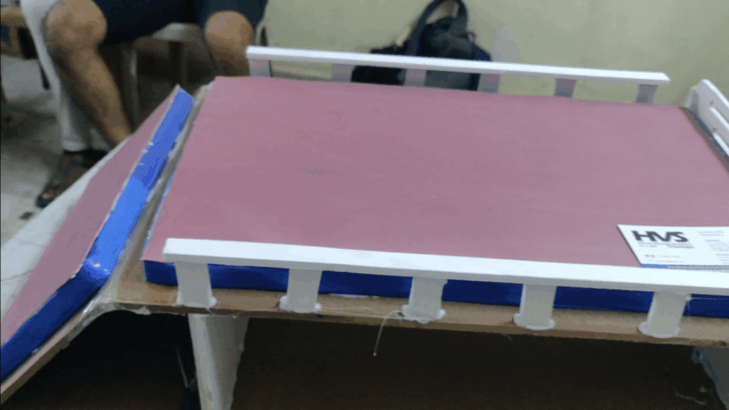 HVS-3580. Voice operated hospital bed using Bluetooth.