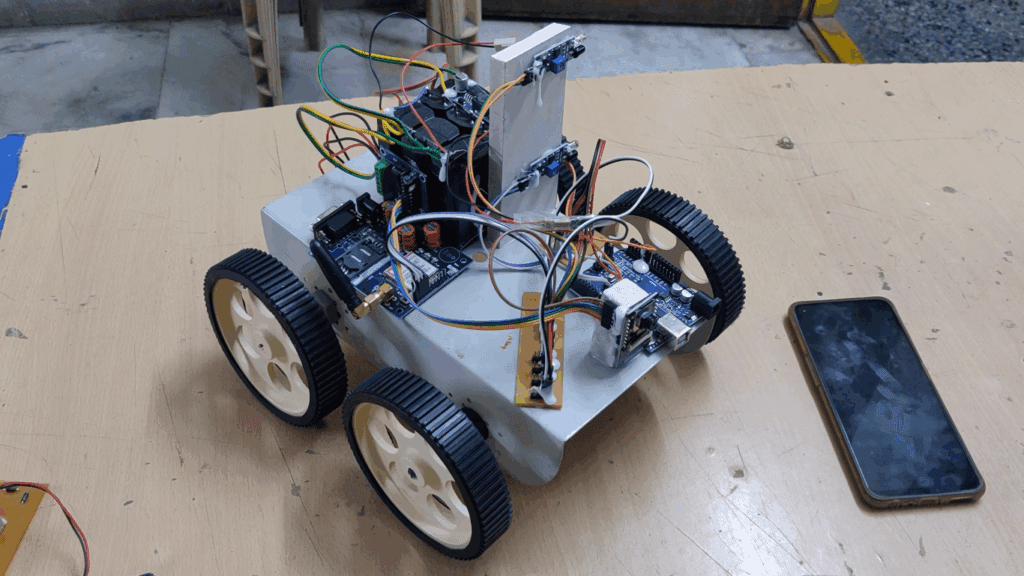 HVS-3299. Plant Disease Detection Robot using ARDUINO and ESP32CAM.