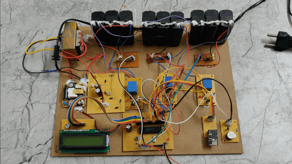 HVS-3600. IOT Battery Management system #BMS with Thingspeak - Voltage Temperature SOC SOH Electrical Vehicle