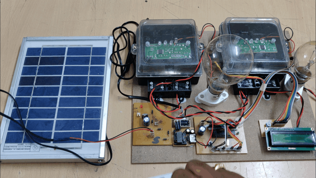 HVS-3261. Design And Implementation of Intelligent Energy Distribution Management with Photovoltaic System.