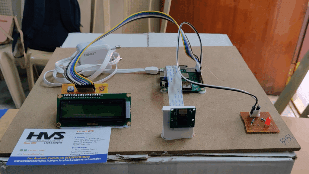 HVS-3295. Teeth distance calculator - finding distance between upper and lower jaw using Raspberry pi