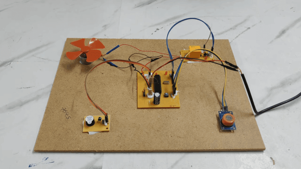 HVS-801. Alcohol Detection and Engine Locking System.