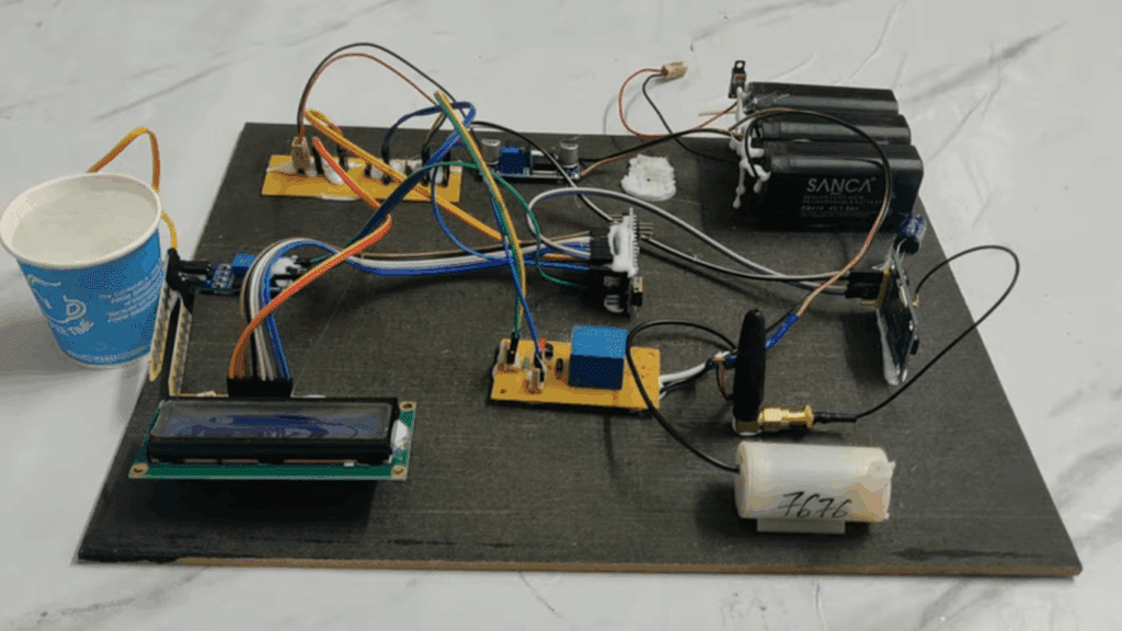 HVS-283. Intelligent irrigation water pump controlling system with GSM and soil moisture sensor