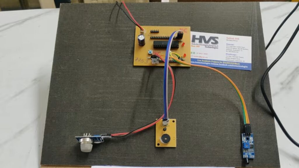 HVS-1181. Industrial and Home Security System Based on Smoke and Fire Sensors