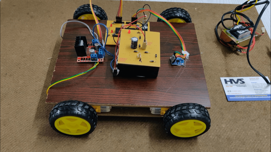 HVS-1069.MEMS Accelerometer based self-balancing robot