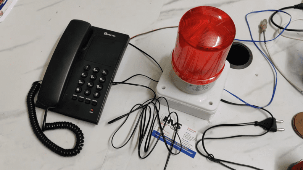 HVS-2861.Call triggered Hooter with beacon 🚨 Alarm