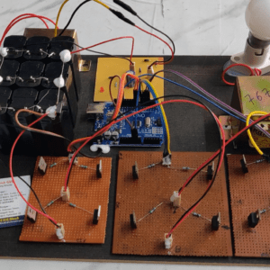 HVS-3200. A Cascaded Half-Bridge Three-Level Inverter with An Inducive DC-Link for  Flexible Voltage Boosting.