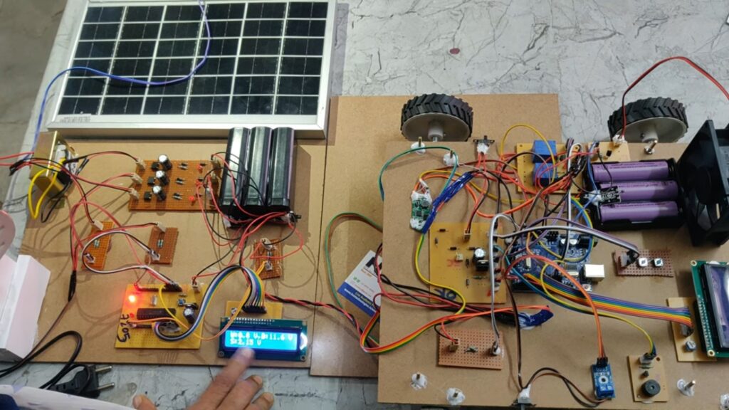 HVS-4624. Wireless power transmission with multiple energy sources along with BMS
