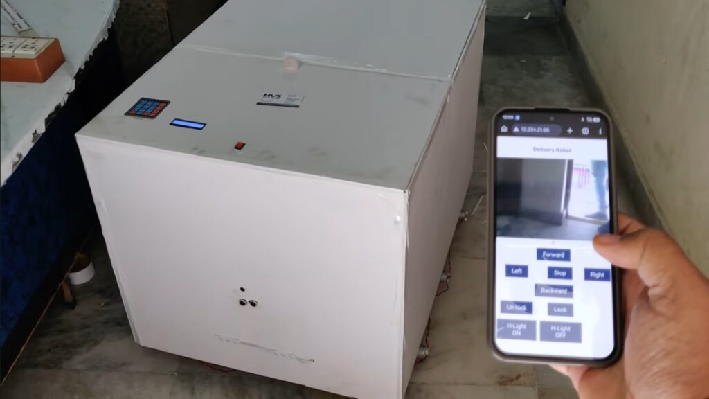 HVS-4653. IOT Delivery ROBOT 🤖 with ESP32CAM and Locking system