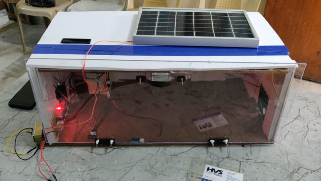 HVS-4753. Portable Body Incubator Using Raspberry Pi