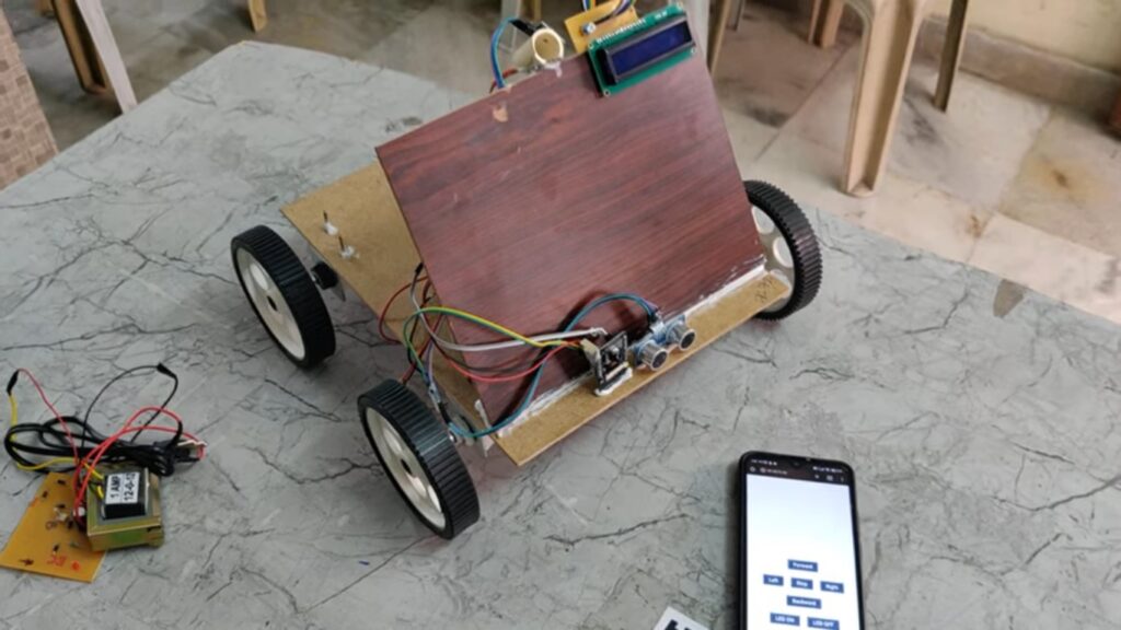 HVS-4759. Virtual doctor Robot  with Heath Monitoring and Surveillance