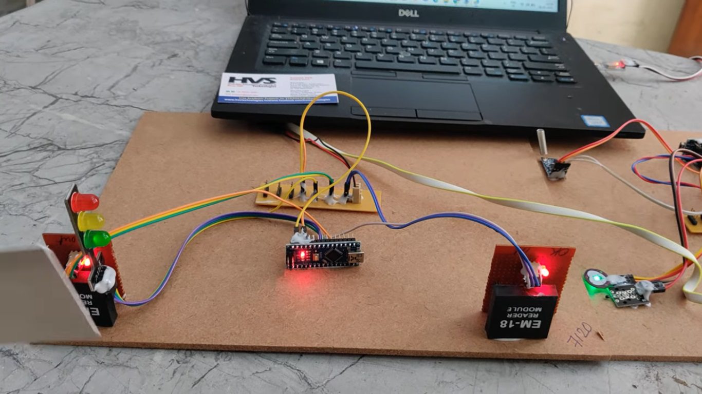 HVS-4775. IoT based Intelligent Ambulance Monitoring and Traffic Signal Control System.
