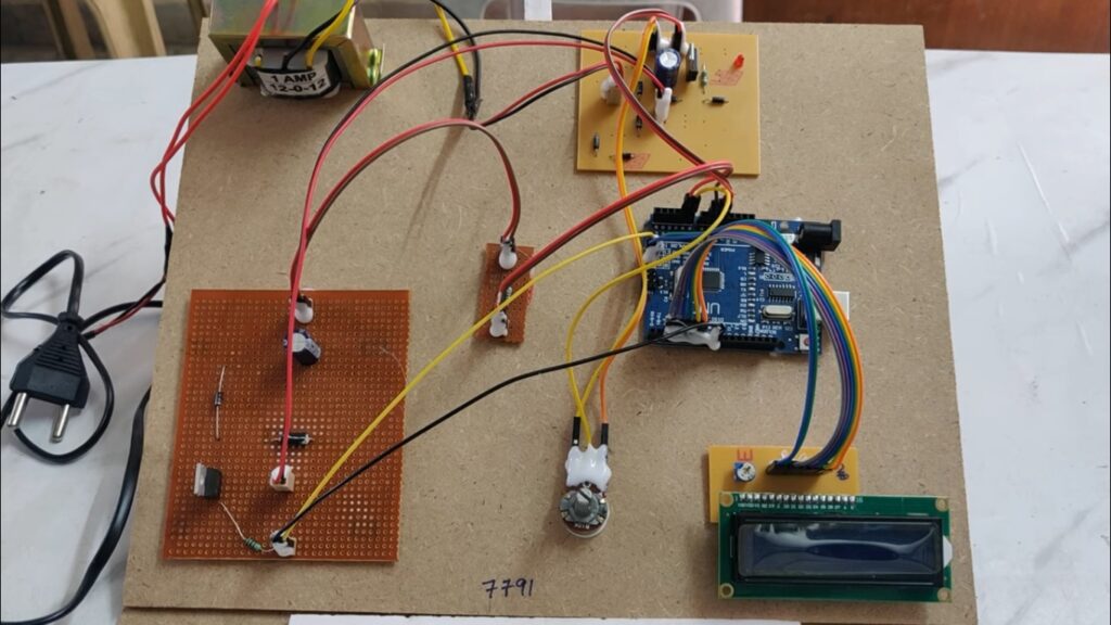 HVS-4851. Arduino based Buck-boost Converter.
