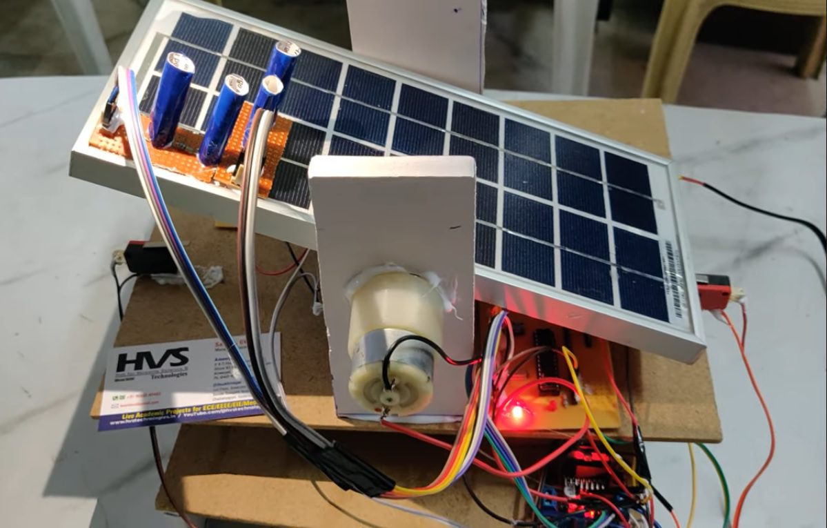 HVS-4847. Dual Axis Solar Tracking system using PIC Microcontroller.