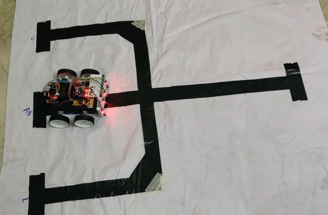 HVS-4914. Autonomous electric vehicle using Arduino UNO and IoT.