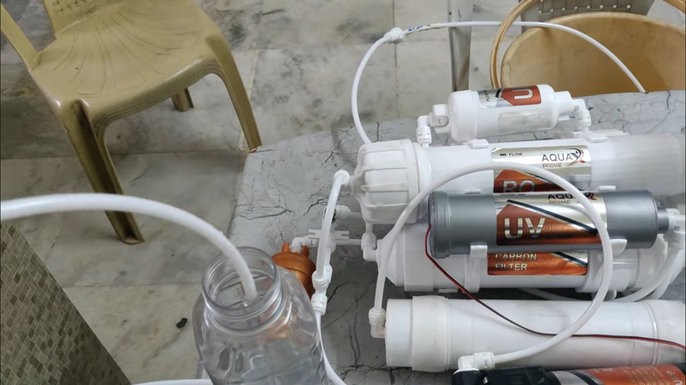 HVS-4918. Solar Powered Sea water desalination -Pre filter, sediment, carbon, RO, UV,TDS, Ultra filter,mineral