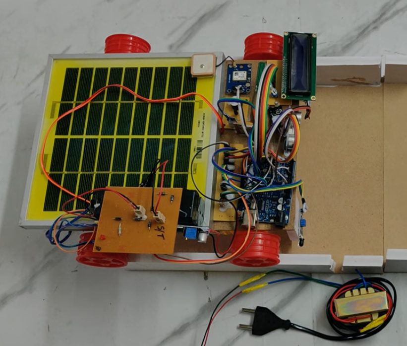 HVS-5078. Solar based Railway Track Fault Detection System with obstacle detection and Vibration Alerts.