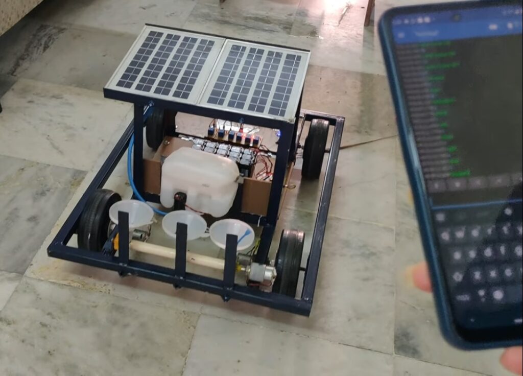 HVS-5085. Bluetooth Based Agriculture Robot.
