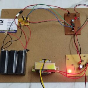 HVS-1318. Battery charger circuit using SCR.
