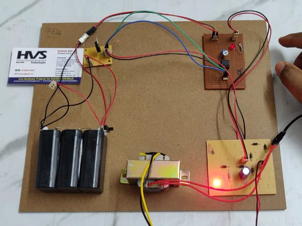 HVS-1318. Battery charger circuit using SCR.