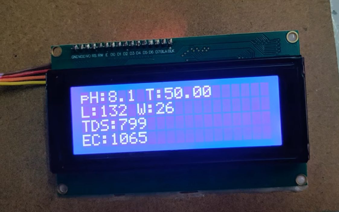 HVS-5035. Smart Soil Testing device using IoT using ESP32 - NPK , pH, TDS and EC