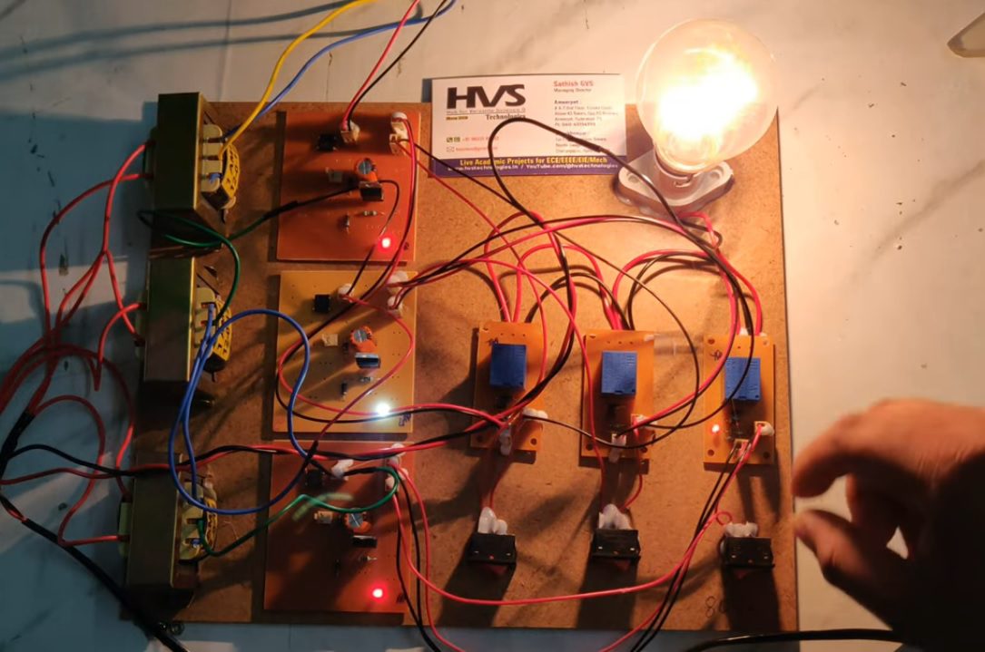 HVS-1004. Automatic active phase selector for 1 phase load from 3 phase using Logic gates
