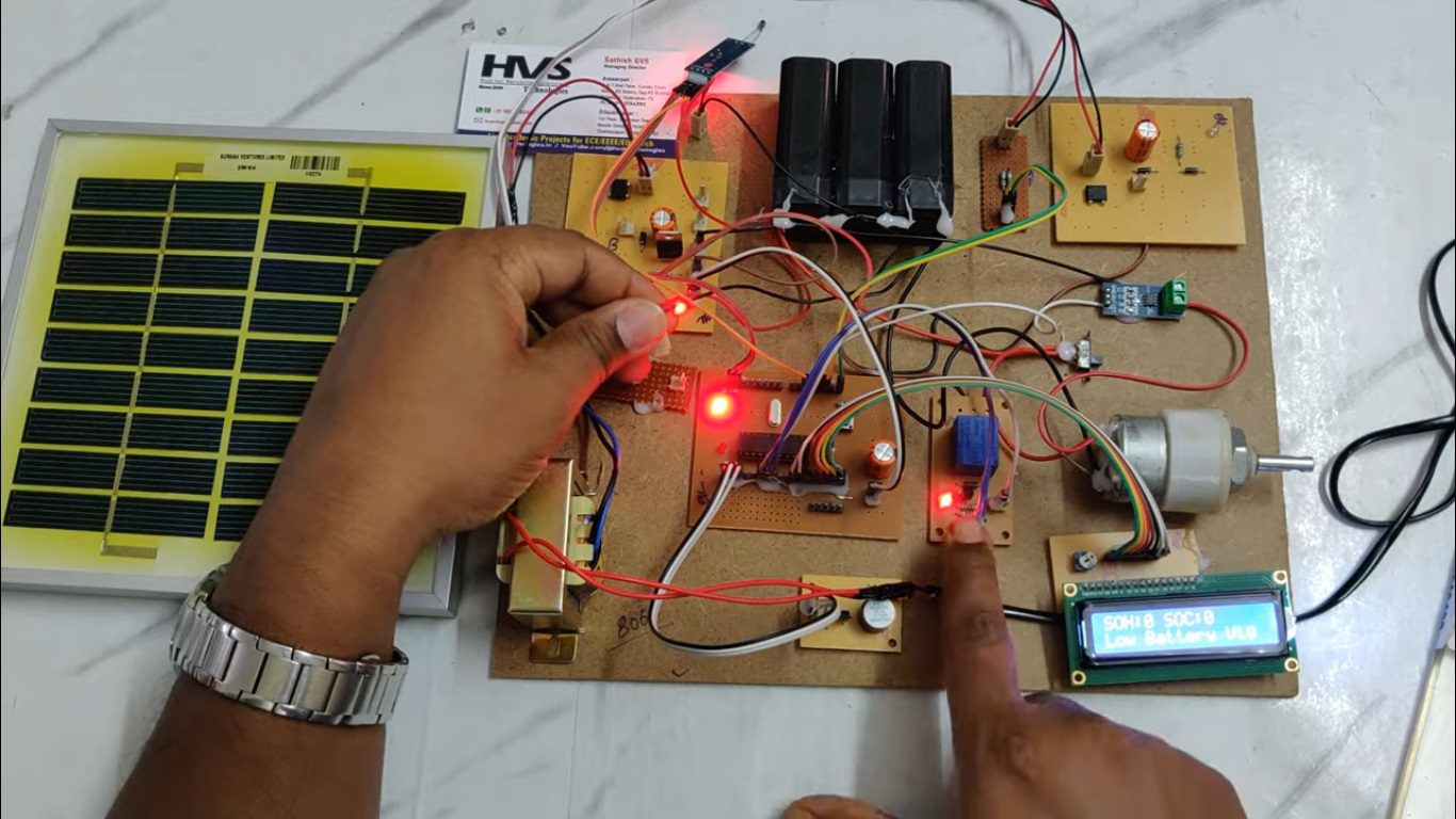 HVS-5052. Battery Management System BMS in an EV with Solar Powered.