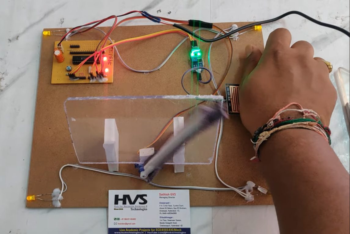 HVS-614. Automatic Rain Sensing Wiper with Indicators.