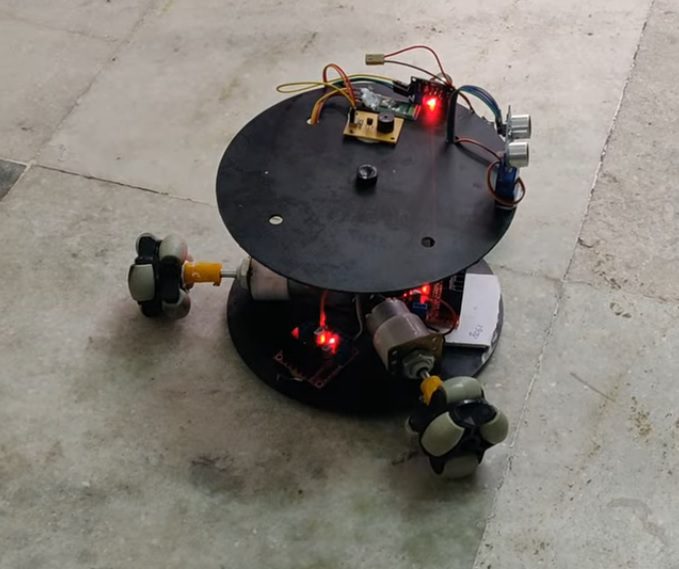 HVS-5069. Omni Wheel Robot 🤖 - Manual and Automatic Mode with Gas Detection.