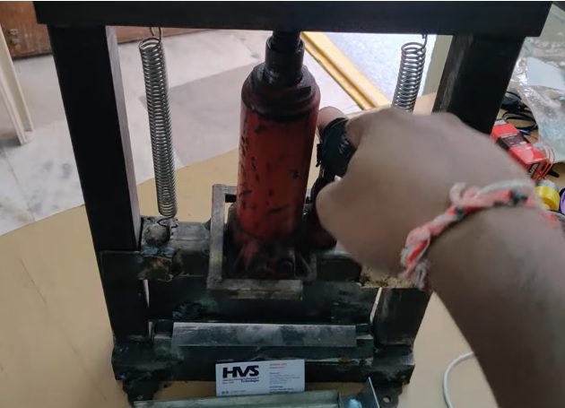 HVS-1549. Hydraulic Sheet Metal Bending Machine.