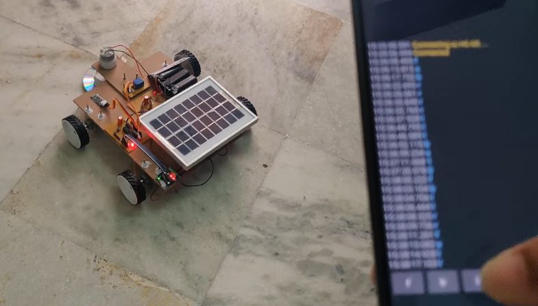 HVS-3252. Bluetooth Based Automatic Solar Grass Cutter.