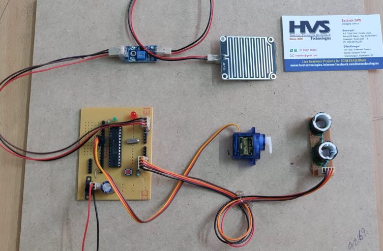 HVS-2818. Architectural model of a bus stop with automatic sunshade using ARDUINO