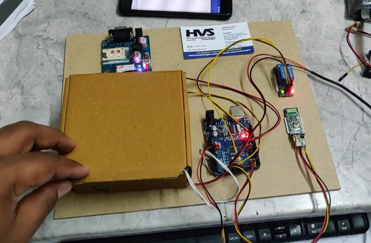 HVS-2833. Wireless Biometric Lock Using Arduino with GSM and Bluetooth.