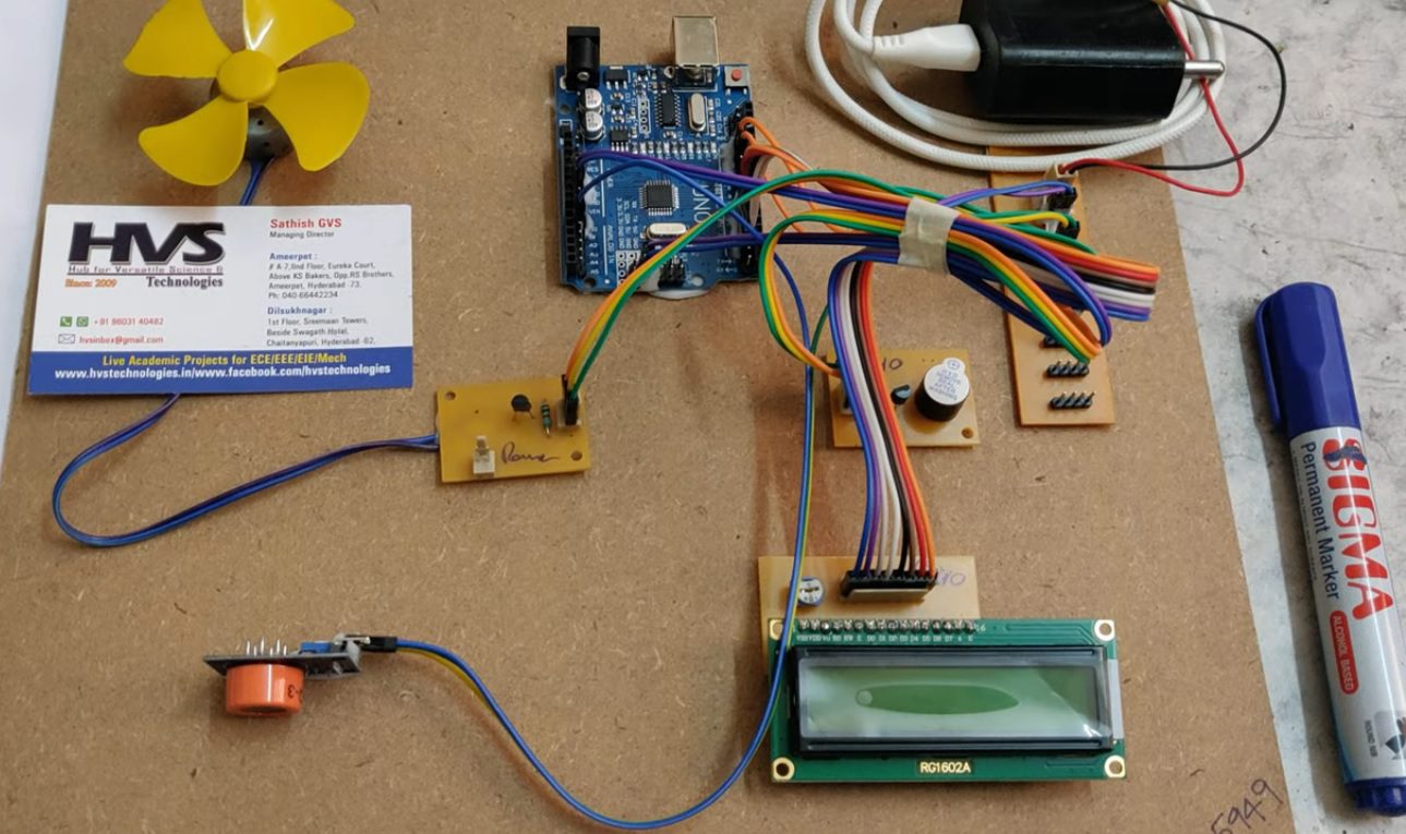 HVS-3418. Automatic Engine locking system using Arduino UNO with Alcohol sensing - Ignition control