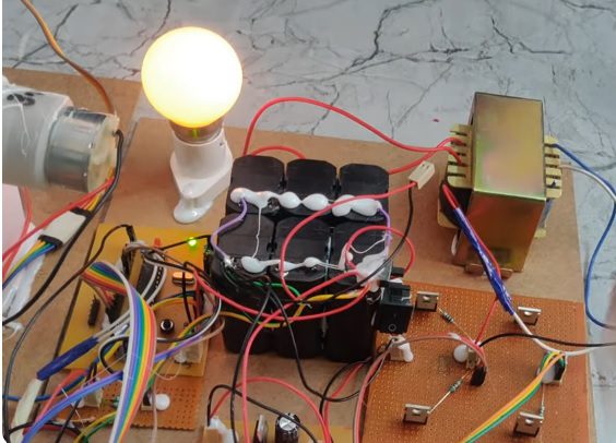 HVS-4311. Solar Inverter using Tracking Mechanism with 5 Level Cascaded Multi level Inverter.